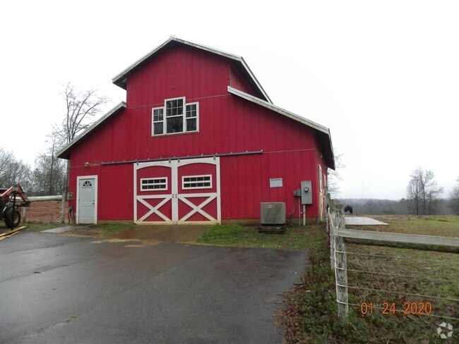 Building Photo - 3575 Jefferson River Rd Rental