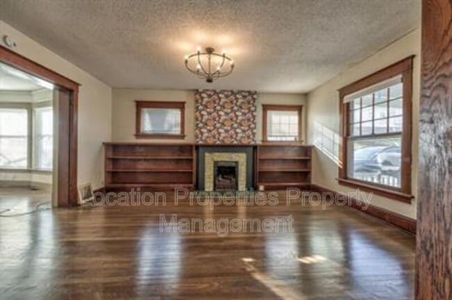 Building Photo - 1244 Louisiana St Rental