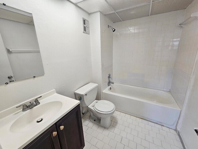 Photo - 8025 Colony Cir S Unit 209