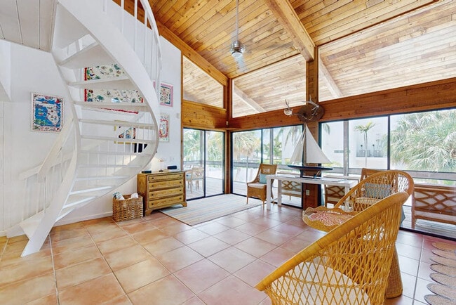 Photo - 727 Jacaranda Rd Unit SI ID1591516P