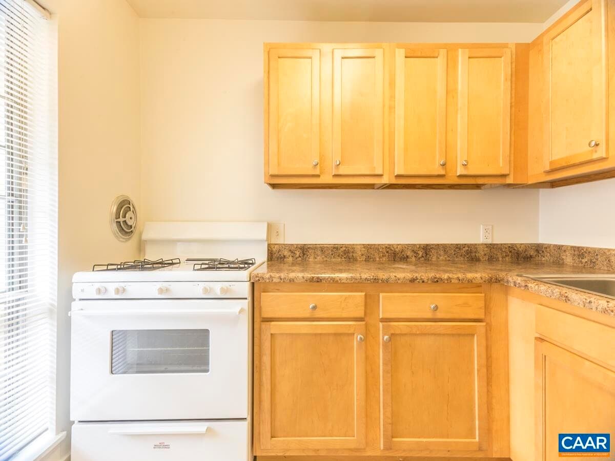 Photo - 710 Madison Ave Unit B