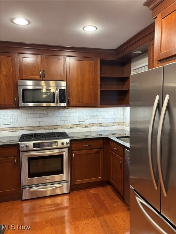 Photo - 20996 Detroit Rd