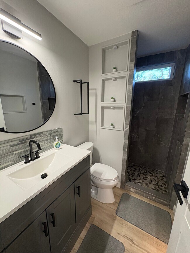 Photo - 326 E Livingston St Unit 326