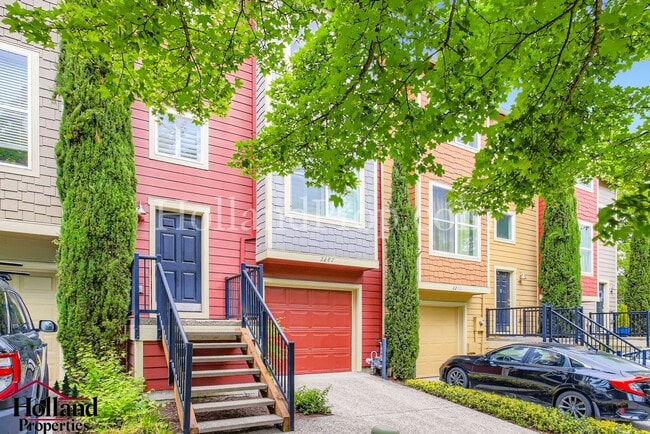 Photo - Wonderful 3 Bed 3 Bath Townhouse in Hillsboro!