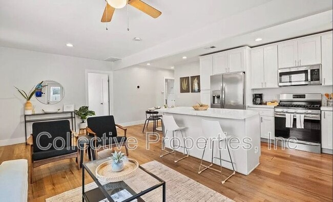 Photo - 130 W Lewis St