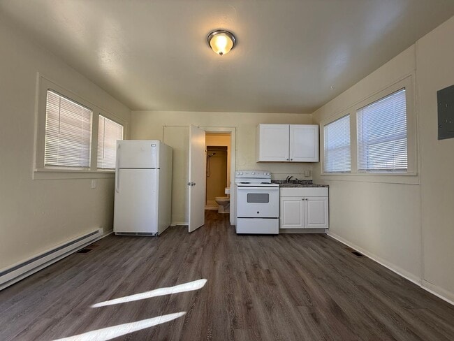 Photo - 626 E Hills Rd Unit 626