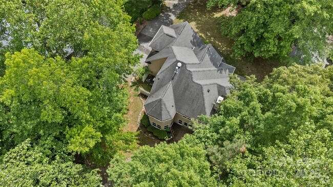 Building Photo - 3833 Denmeade Dr Rental