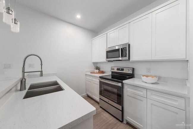 Photo - 11 W Ruben M Torres Sr Blvd