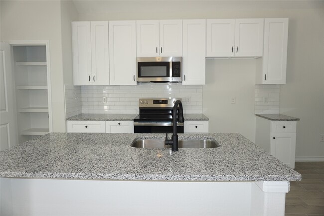 Photo - 9980 Calendar St