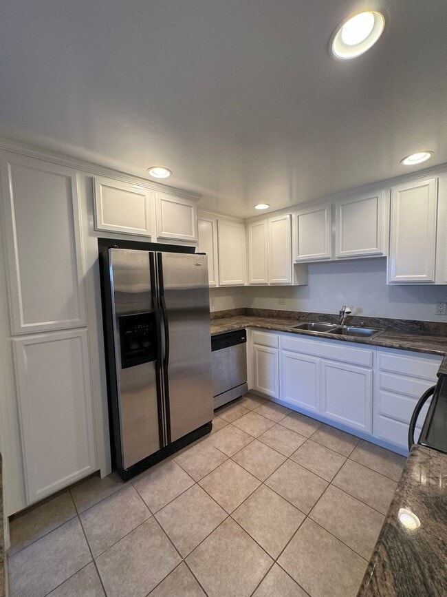 Photo - Modern Pacific Beach Condo Available Now! Unidad 5B