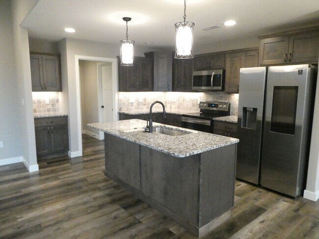 Photo - 3 bed, 2 bath home in Ashland