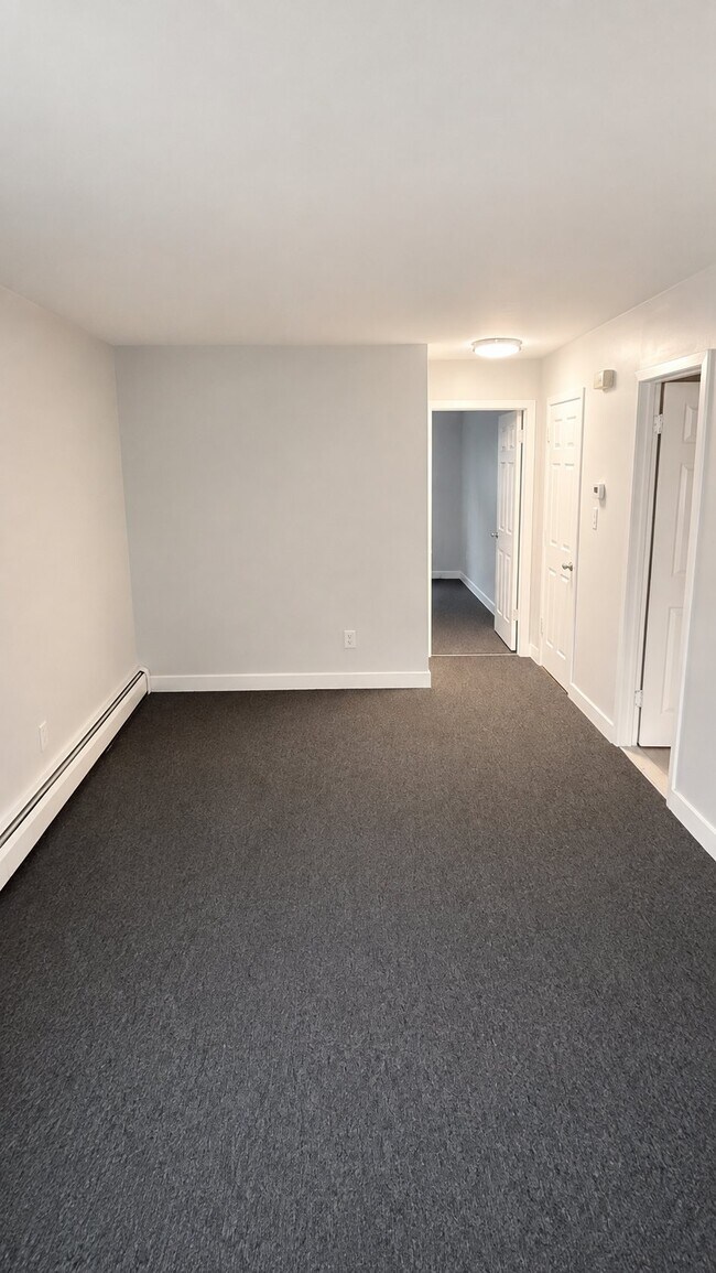 158 Paulding Ave Unit 2