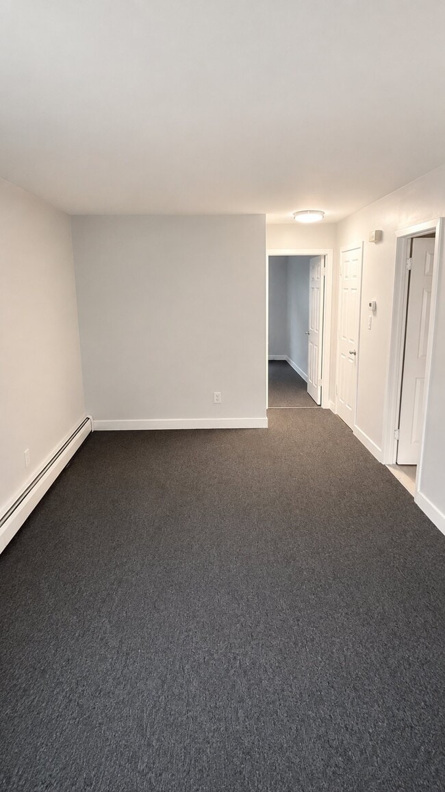 Photo - 158 Paulding Ave Unit Apt 2