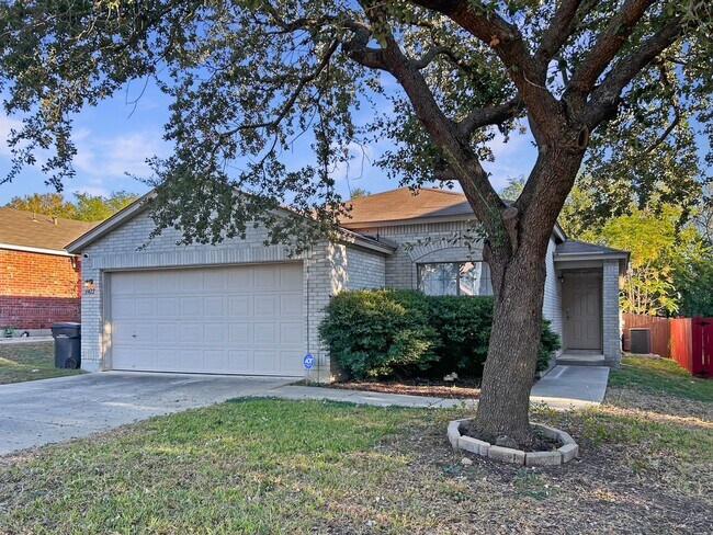 Photo - Northeast 3/2 with New Bedroom Floors & Covered Patio
