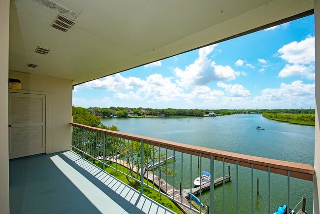Building Photo - 18809 Egret Bay Blvd Unit 127