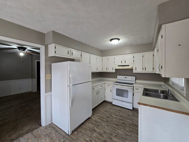 Photo - 6003 McDougal Dr