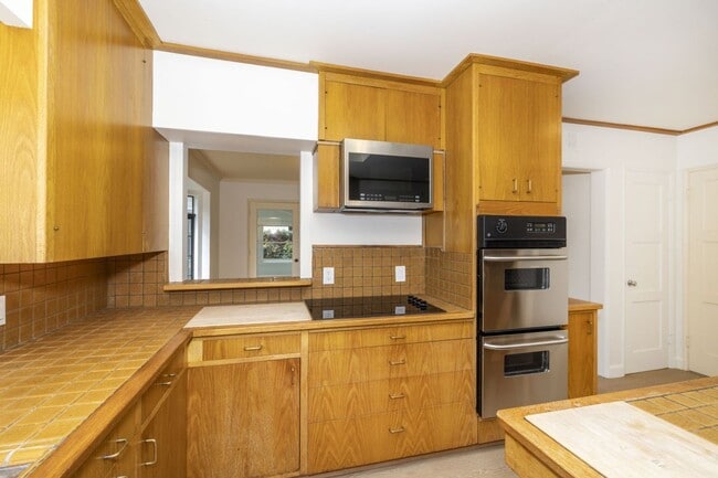 Photo - Stately Two Story Home w/ Serene Backyard in Crescent Park