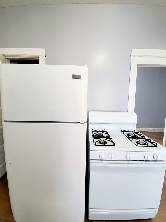 Photo - 3601 S Winchester Ave Unidad 3 Rear