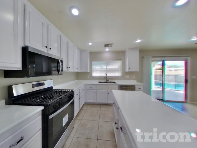 Photo - 4940 Naff Ridge Dr