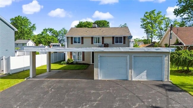 Building Photo - 9326 Rivershore Dr