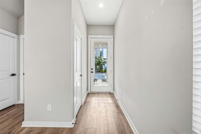 Photo - 6713 Parker Grv Ln
