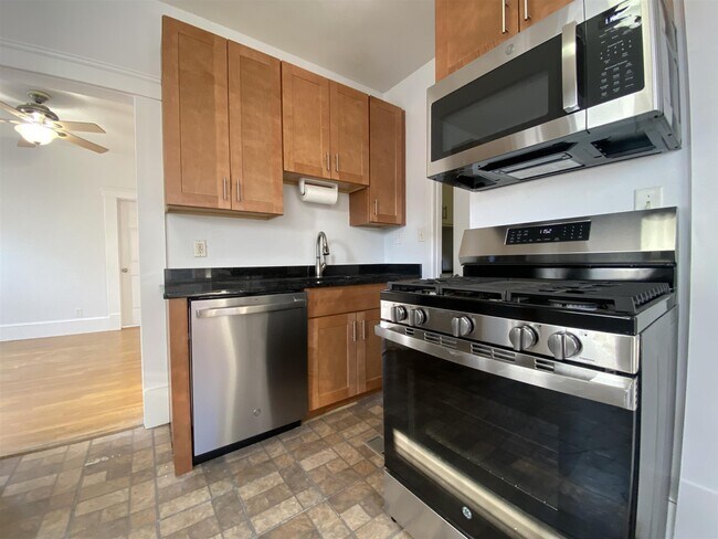 Photo - 21 Mount Vernon Park Unit 2