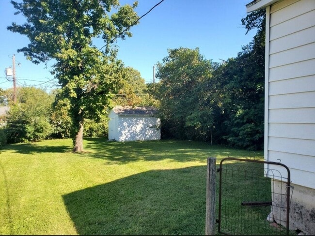 Photo - Cute 1 bedroom home in North East Springfield