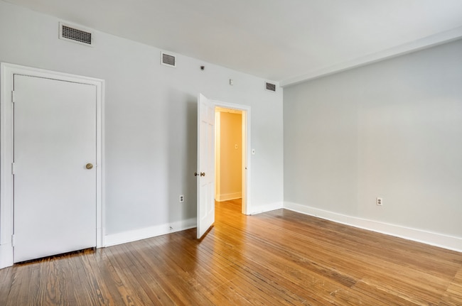 Photo - Junior League - 3039 M Unidad 3