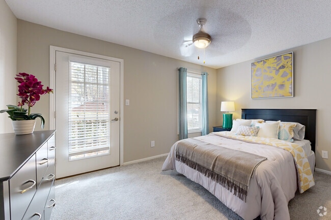 2BR - 2BA, 1160SF