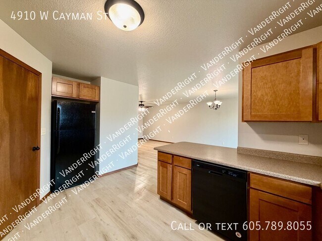 Photo - 4910 W Cayman St