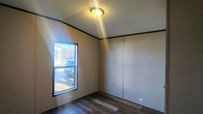 Photo - 1920 NW Wilcox Ct