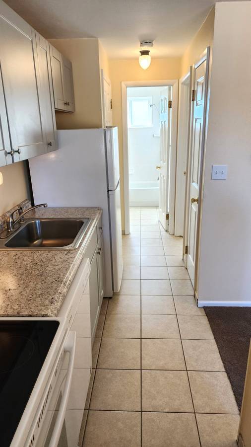 Photo - 918 S Logan St Unit 305