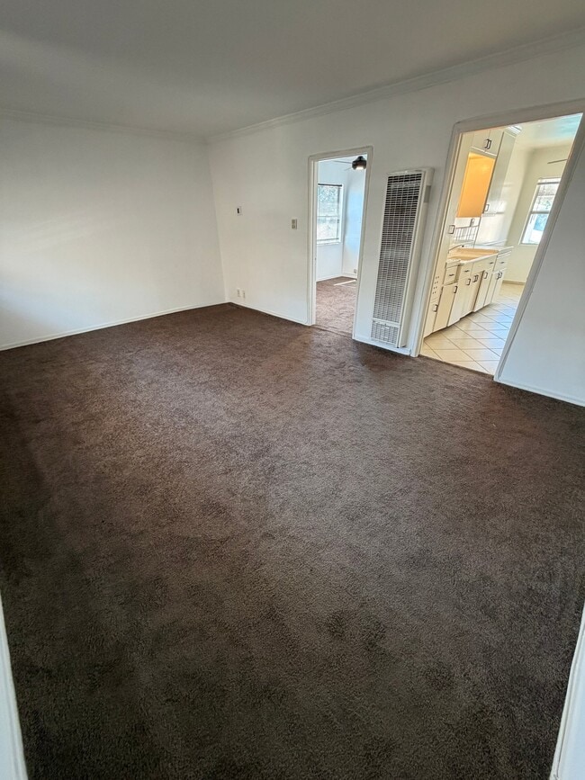 Photo - 918 N Market St Unit 5