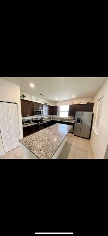 Photo - 12460 NW McGregor Ln