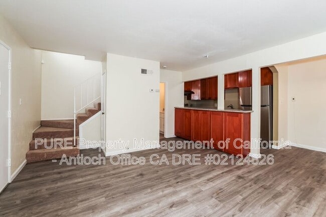 Photo - 2043 Sierra Rd