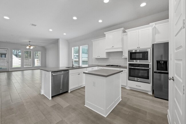 Photo - 15835 Bird of Paradise Dr