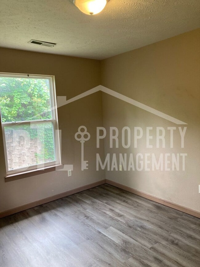 Photo - 2078 Bird Rd Unit B3