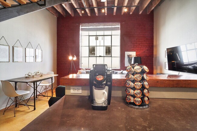 Photo - 1041 Constance St Unidad SI ID1265380P