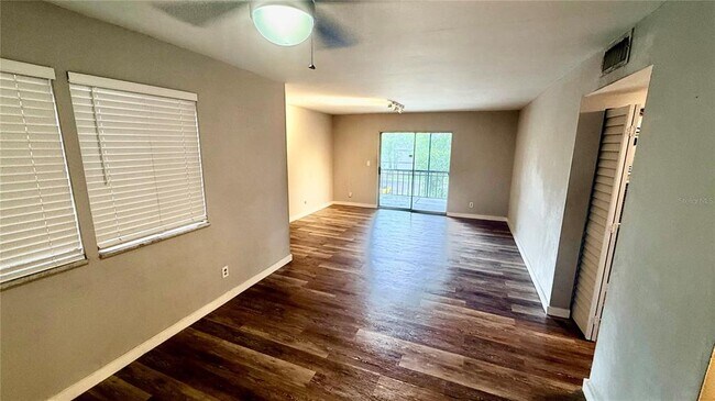 Photo - 6519 W Newberry Rd Unit 812