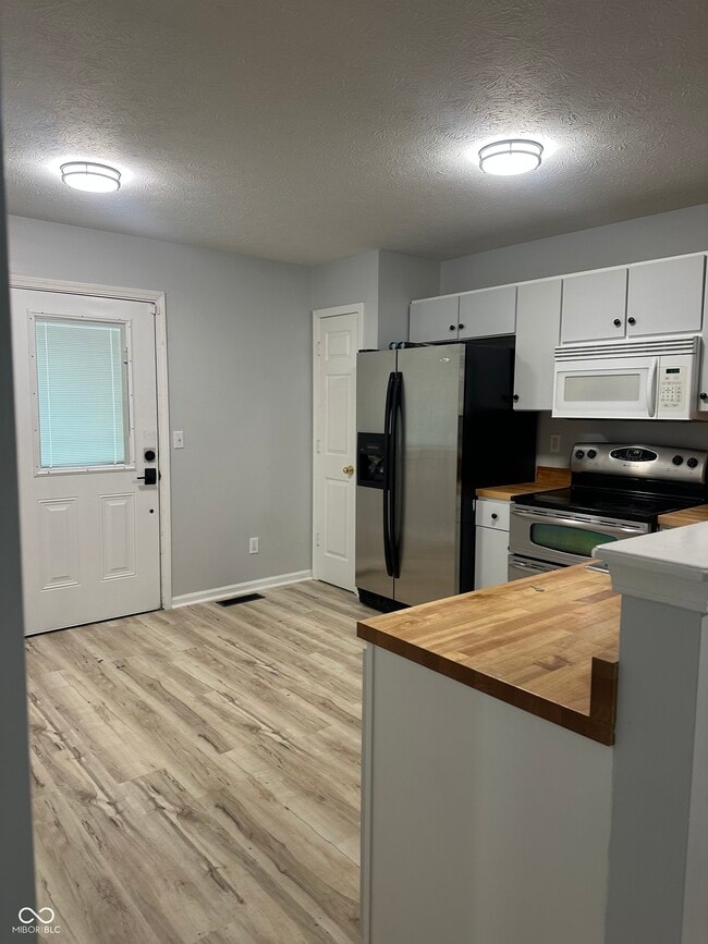 Photo - 4047 Byram Ave