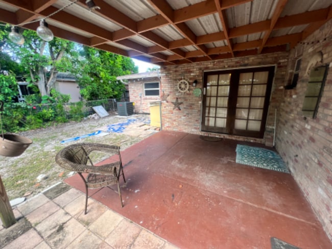 Photo - 3651 NE 14th Ave