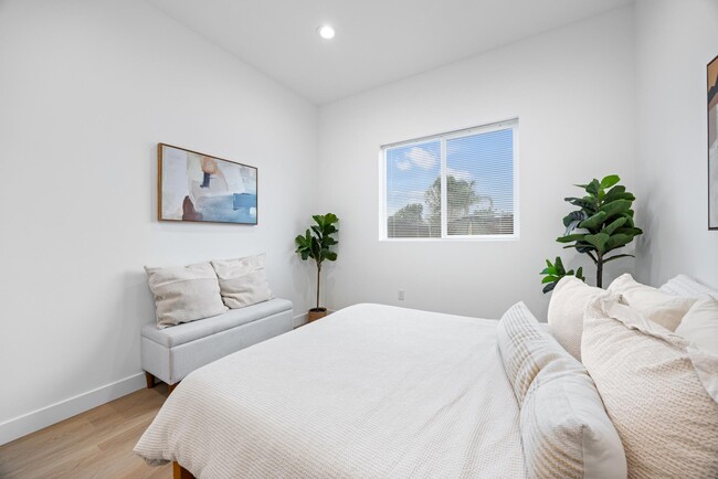 Photo - Leffingwell Apartment Complex