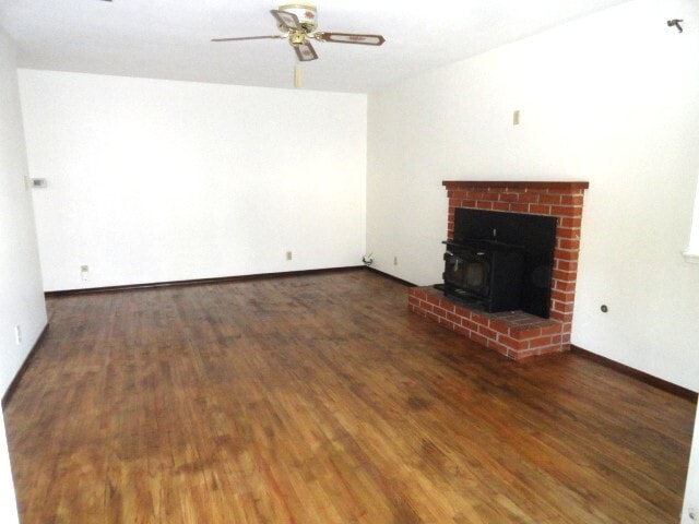 Photo - 2225 Carrigan St