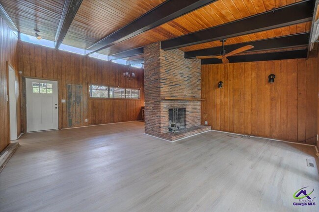 410 Hardeman Ave