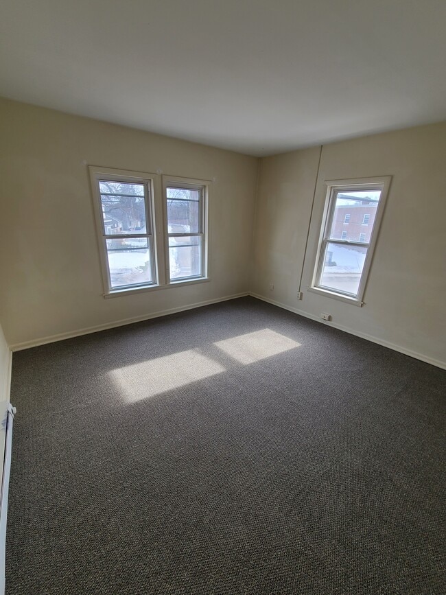 2824 Hudson Dr Apartments Unit 3 Cuyahoga Falls, OH