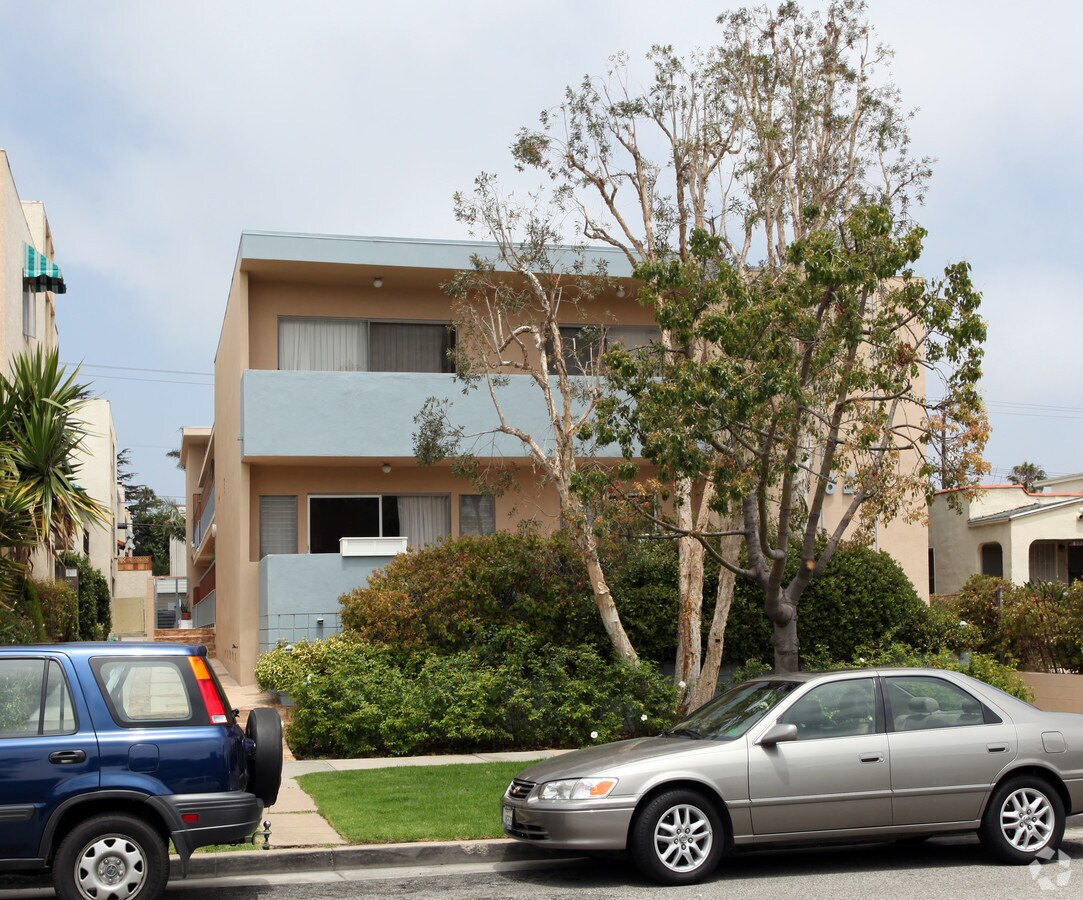 Foto principal - 829 Euclid St