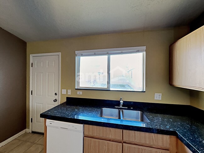 Photo - 11845 Curlew Cir