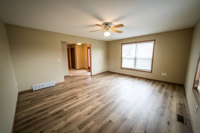 1842 S Rhode Island Ct