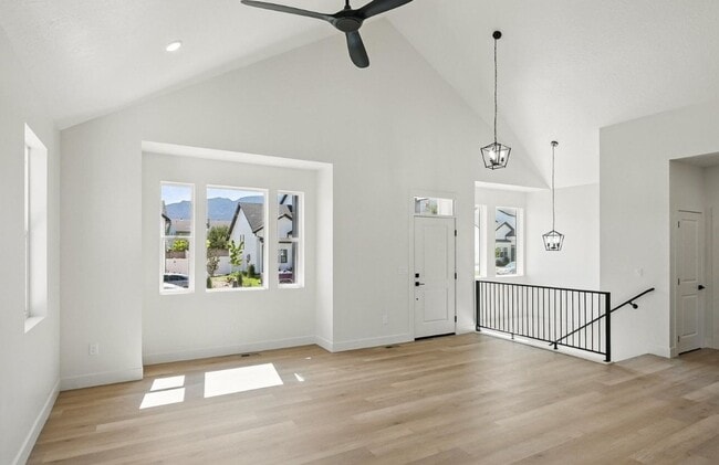 Photo - 732 S Liberty Cove Dr