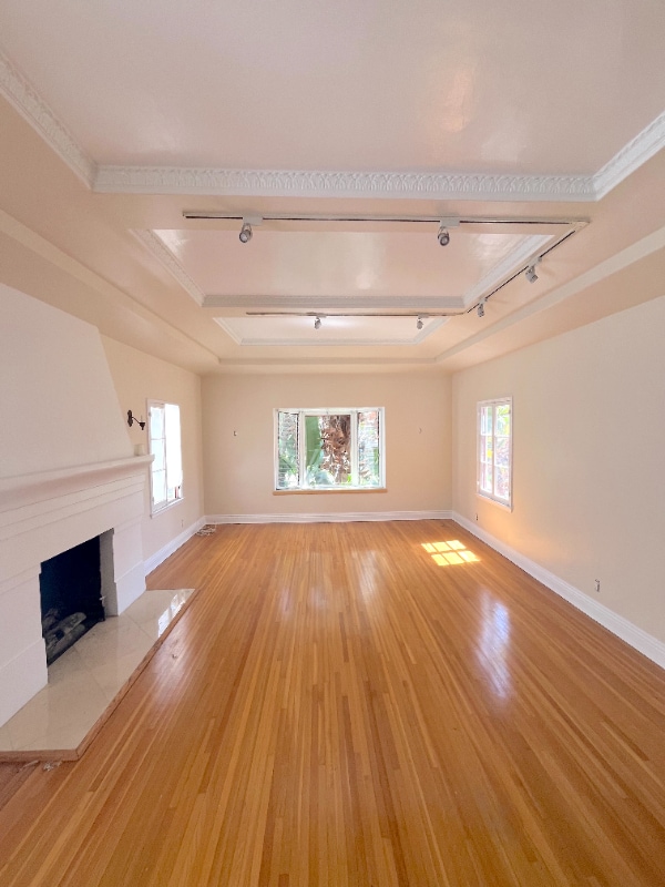 Photo - 223 S Gale Dr